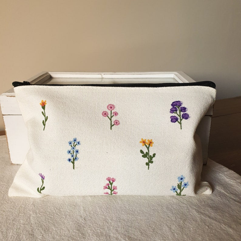 Handbemaltes Federmäppchen aus Stoff mit Wildblumenmuster, 21 x 13 cm, für Schule und Kosmetik