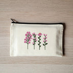 Mehrzweck-Federmäppchen aus Stoff mit handbemalten lila Blumen und Reißverschluss, 21 x 13 cm, Kulturbeutel