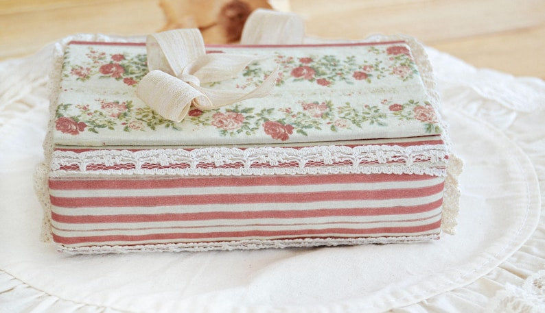 Rotes Rosen A6 Hardcover Stoff Vintage Stil 500 Seiten leer