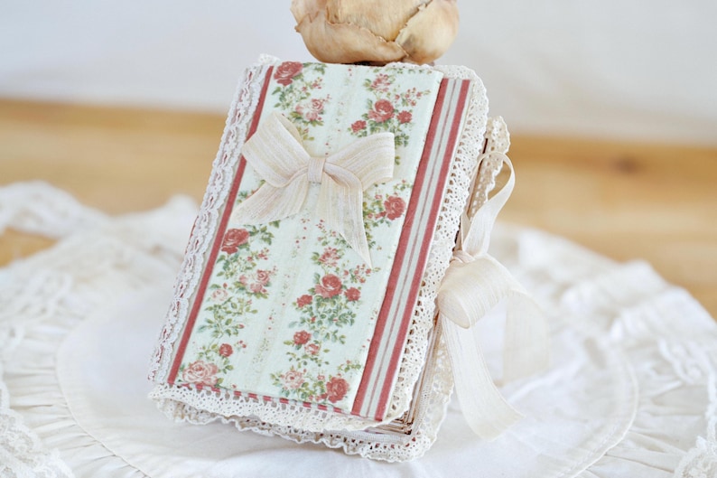 Rotes Rosen A6 Hardcover Stoff Vintage Stil 500 Seiten leer