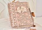Handgefertigtes Junk Journal A5 Notizbuch aus rosa Spitze und Perlen im Shabby-Chic-Stil, 340 teefarbene Vintage-Seiten