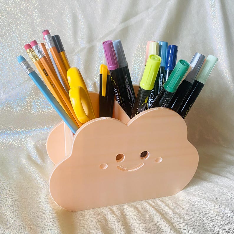 Stiftehalter Wolke mit Gesicht – Schreibtisch Organizer für Marker, Buntstifte und Stifte