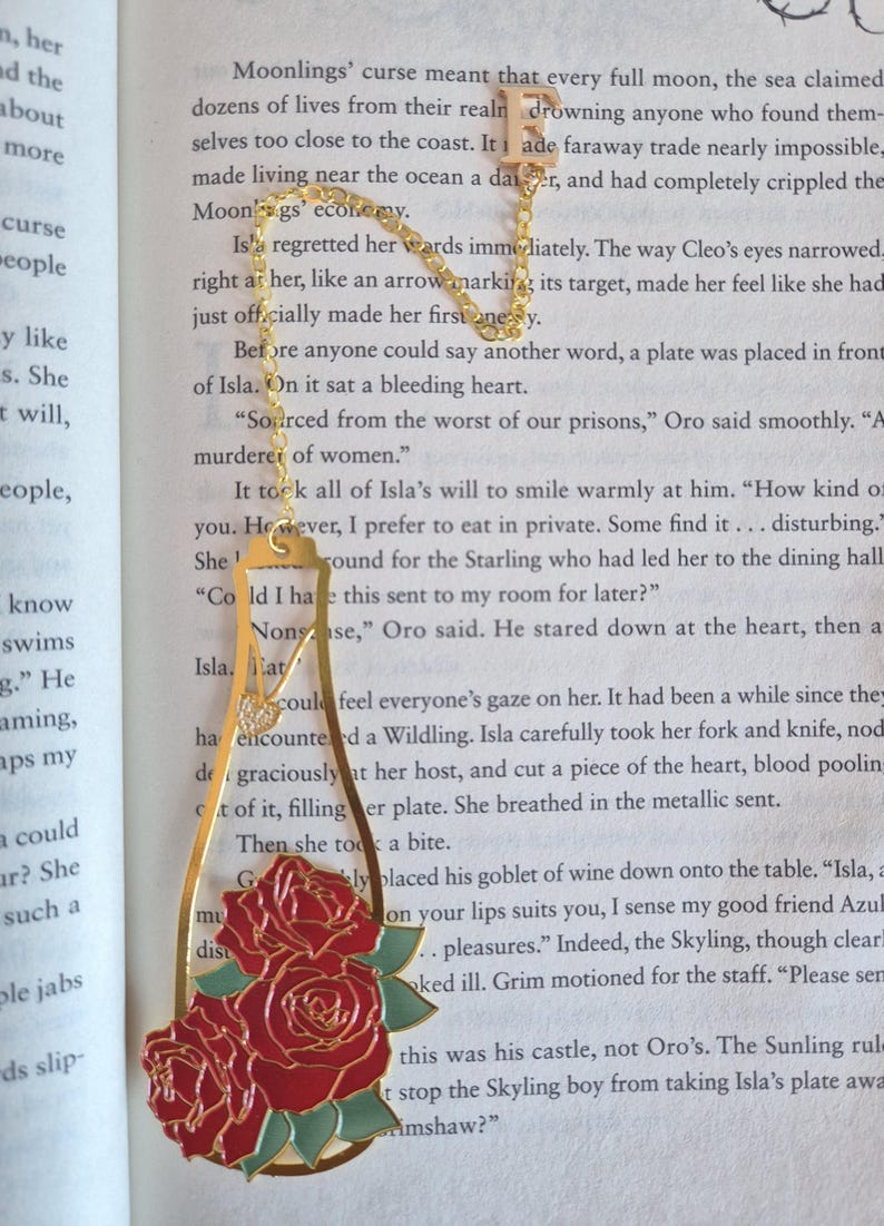 Lesezeichen aus Metall mit floralem Blumenvasen-Design und Initialen-Anhänger, wiederverwendbar für Bücher und Zeitschriften