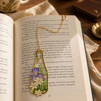 Lesezeichen aus Metall mit floralem Blumenvasen-Design und Initialen-Anhänger, wiederverwendbar für Bücher und Zeitschriften