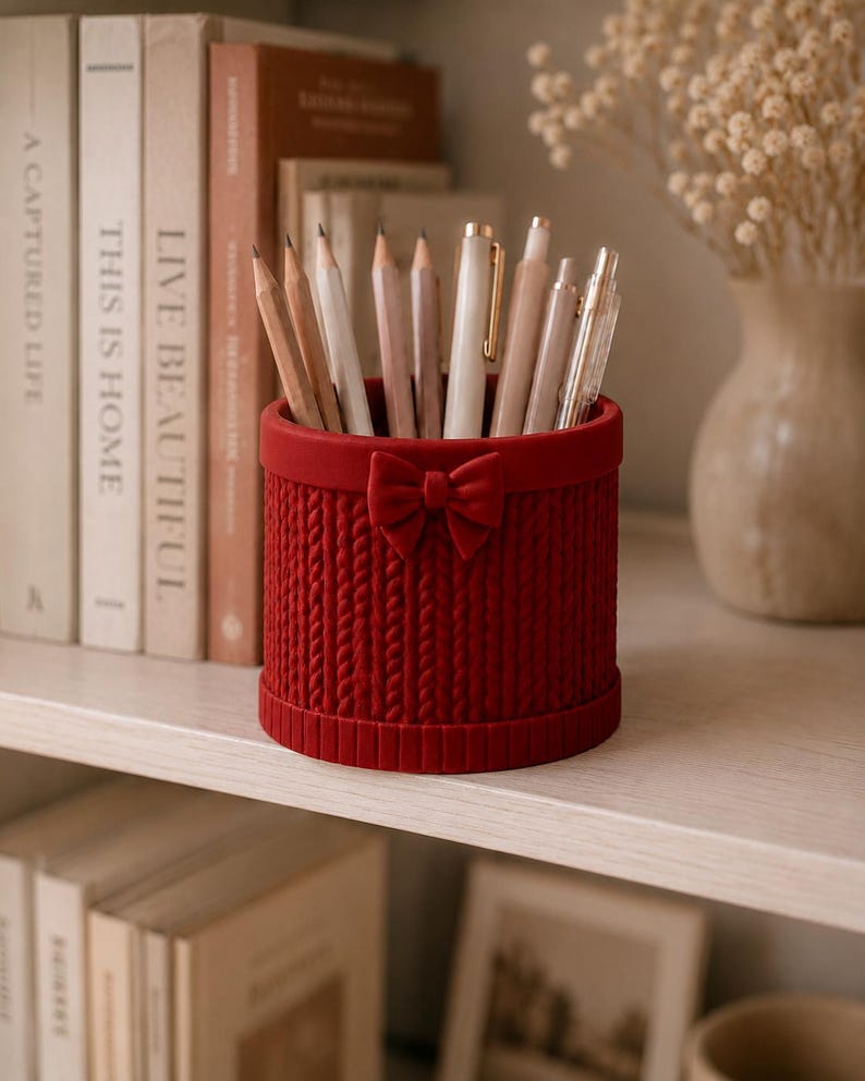 3D Gedruckt Schleife Stiftehalter mit Stricktextur, Bleistiftbecher, Schreibtisch Organizer, Büro Dekor, Geschenk für Lehrer
