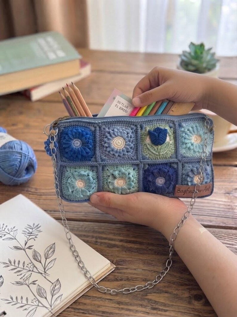 Gehäkeltes Federmäppchen mit Blumenmuster, quadratisches Etui, Baumwollgarn